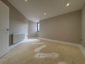 Photo 8- click for photo gallery